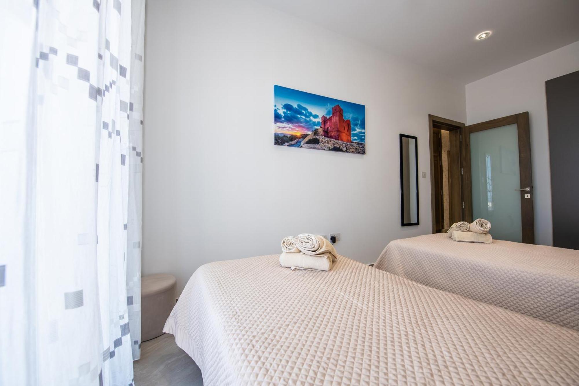 Clifftop Modern Apartment Mellieha Luaran gambar